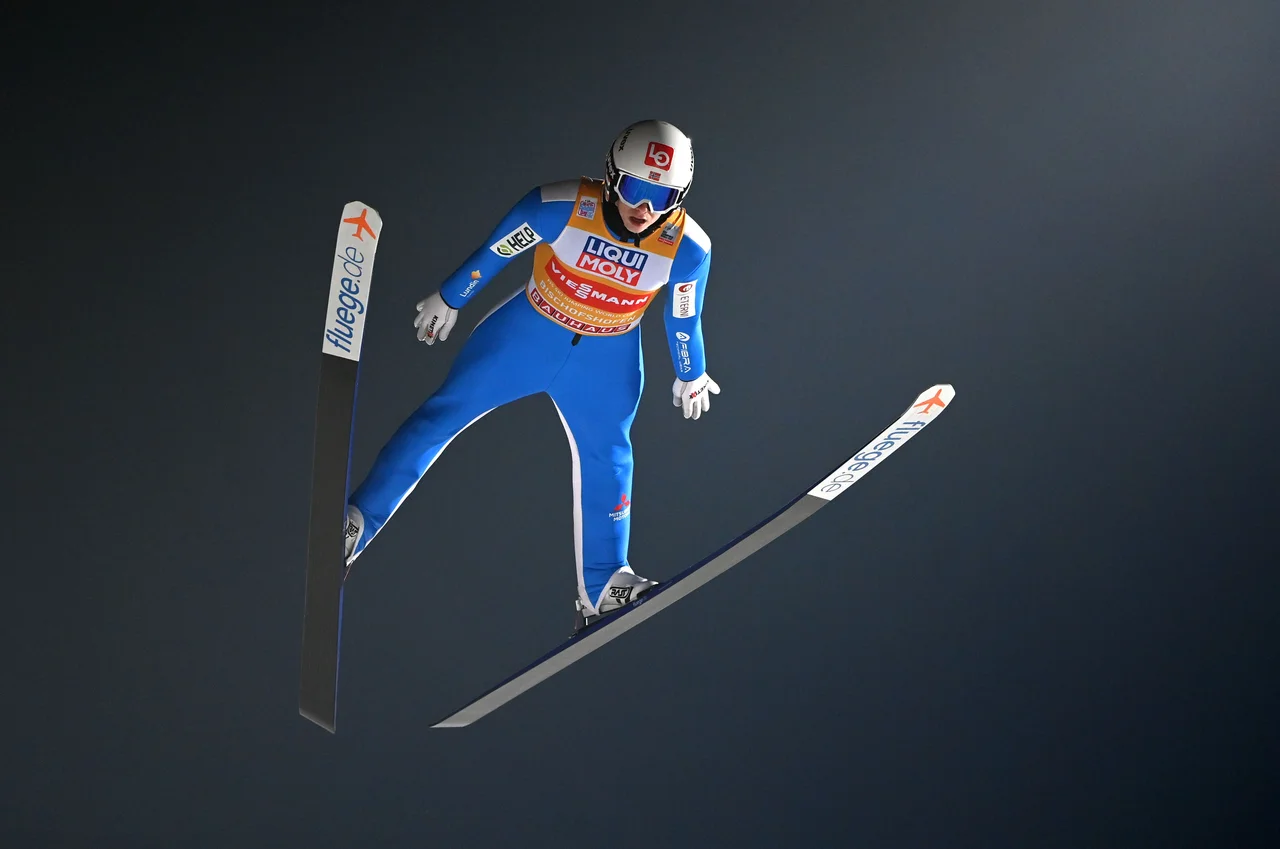 Fotografija: Norvežan Halvor Egner Granerud se je z zmago v Titisee-Neustadtu utrdil na vrhu skupne razvrstitve za svetovni pokal. FOTO: Christof Stache/AFP