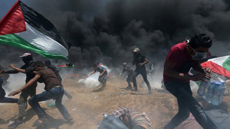 Fotografija: Protesti ob 70-letnici nakbe, palestinske katastrofe ob ustanovitvi izraelske države. FOTO: Ibraheem Abu Mustafa/Reuters