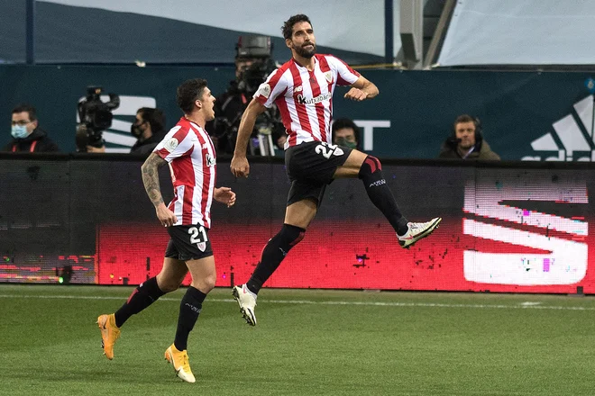 Štiriintridesetletni veteran Raul Garica je bil veliki junak Athleticove polfinalne zmage proti Realu v španskem superpokalu. FOTO: Jorge Guerrero/AFP