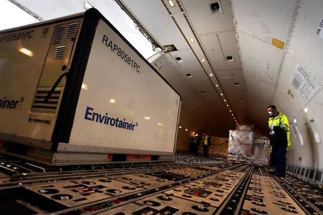 Fotografija transportnega letala družbe Air France je simbolična. FOTO: Thomas Coex/AFP