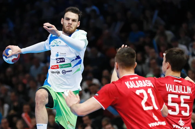 Goli Boruta Mačkovška od daleč bodo zelo dobrodošli proti visoki ruski obrambi. FOTO: Thomas Samson/AFP