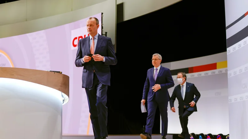 Fotografija: Nemška CDU na digitalnem kongresu izbira novega predsednika.
FOTO: Odd Andersen/Afp