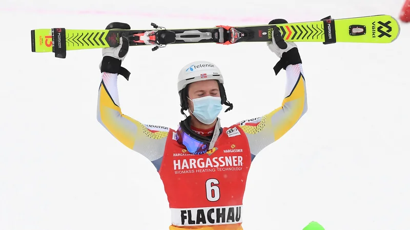 Fotografija: Flachau je zaznamoval norveški slalomist Sebastian Foss-Solevaag. FOTO: Joe Klamar/AFP