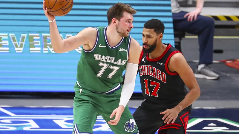 Fotografija: Izjemni Luka Dončić je imel premalo pomoči soigralcev, da bi lahko preprečil poraz Dallasa. FOTO: Kevin Jairaj/Usa Today Sports