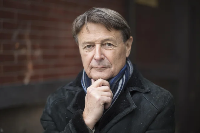 »Bolj ko smo kot družba odprti za javno besedo, hujše so zlorabe te iste javne besede.« Matevž Bren. FOTO: Jure Eržen/Delo