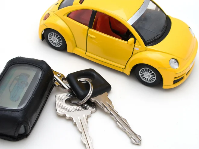 Prodaja avtomobilov v EU je lani doživela hud padec.<br />
FOTO: Shutterstock