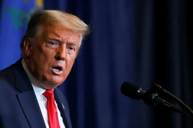 Donald Trump se danes poslavlja. FOTO: Jonathan Ernst/Reuters
