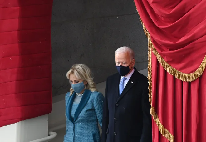 Novi demokratski predsednik ZDA Joe Biden in prva dama Jill.&nbsp;Foto Brendan Smialowski/Afp