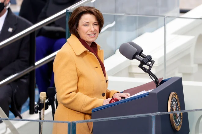 Kot prva govornica je nastopila senatorka slovenskih korenin Amy Klobuchar. Foto Brendan Mcdermid/Reuters