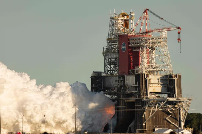 Motorji so se ugasnili po eni minuti. FOTO: Robert Markowitz/Nasa/AFP