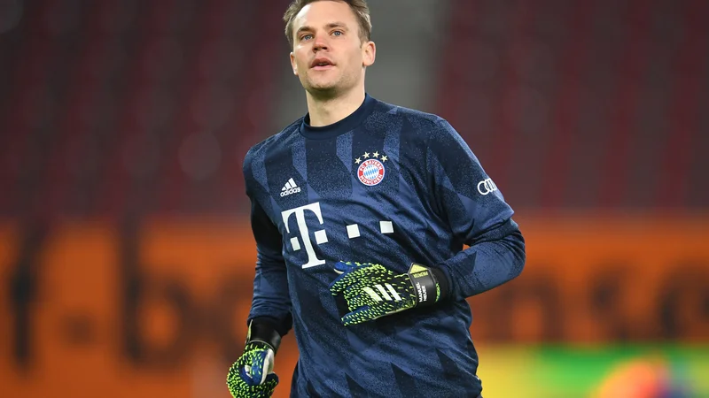 Fotografija: Manuel Neuer si deli rekord po številu nedotaknjenih mrež v nemškem prvenstvu. FOTO: Andreas Gebert/Reuters