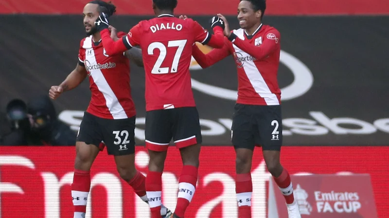 Fotografija: Southampton je končal pot branilcev naslova iz Londona. FOTO: Andrew Boyers/Reuters
