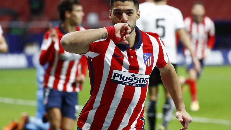 Fotografija: Luis Suarez je ponovno oživel v majici madridskega Atletica. FOTO: Foto Juan Medina/Reuters