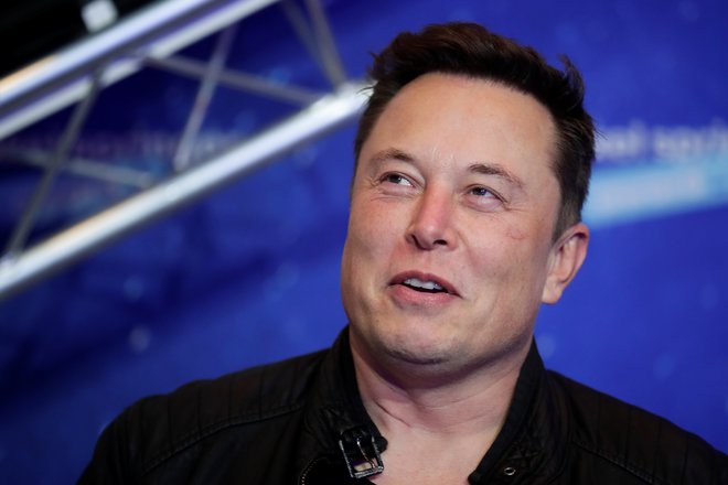 Elon Musk bi rad našel način, da bo z ameriško vlado sodeloval tudi Tesla. Foto Hannibal Hanschke/Reuters