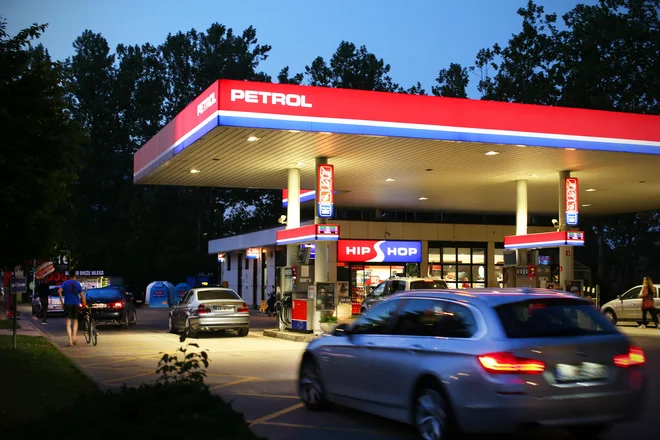 Petrol je s prevzemom Croduxa postal drugi največji trgovec s pogonskimi gorivi na Hrvaškem. FOTO: Jure Eržen/Delo