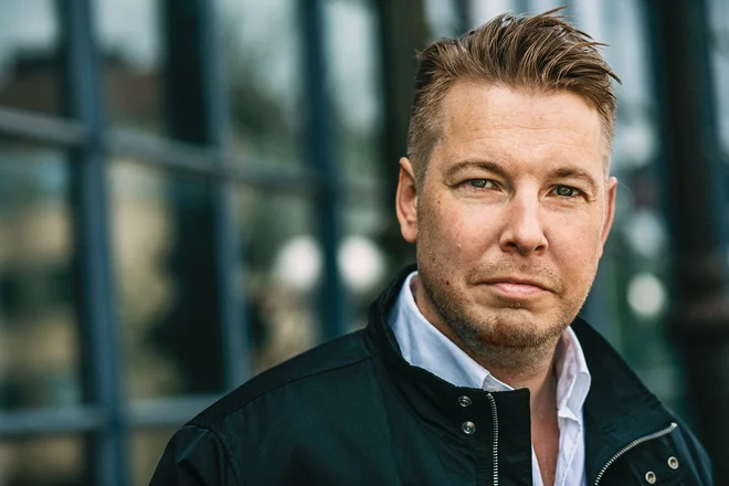 Fredrik Backman žalostne zgodbe rešuje s srčnostjo. FOTO: promocijsko gradivo