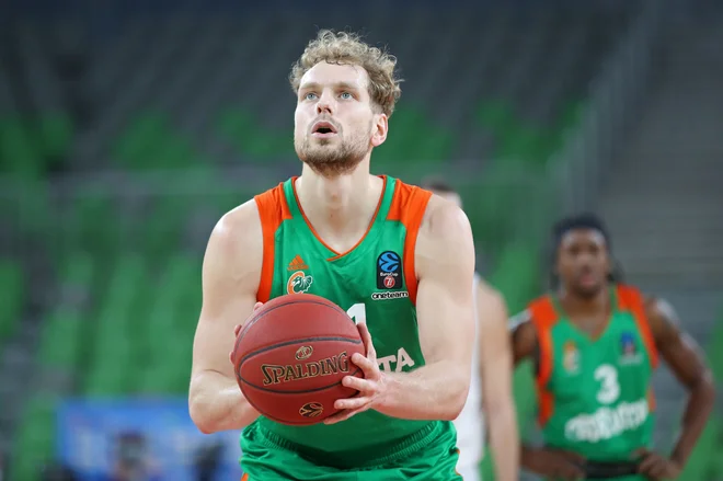 Jaka Blažič je že drugič po novembru najboljši igralec meseca v ligi ABA. FOTO: Cedevita Olimpija