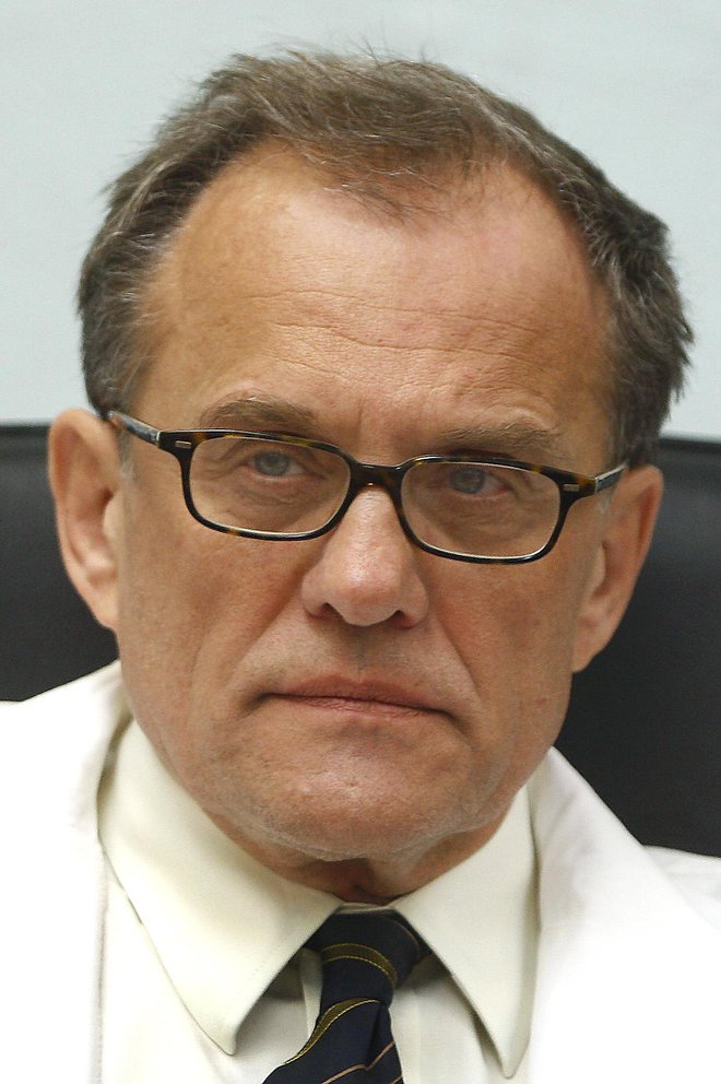 Prof. dr. Borut Štabuc, predstojnik KO za gastroenterologijo Interne klinike. FOTO: Aleš Černivec