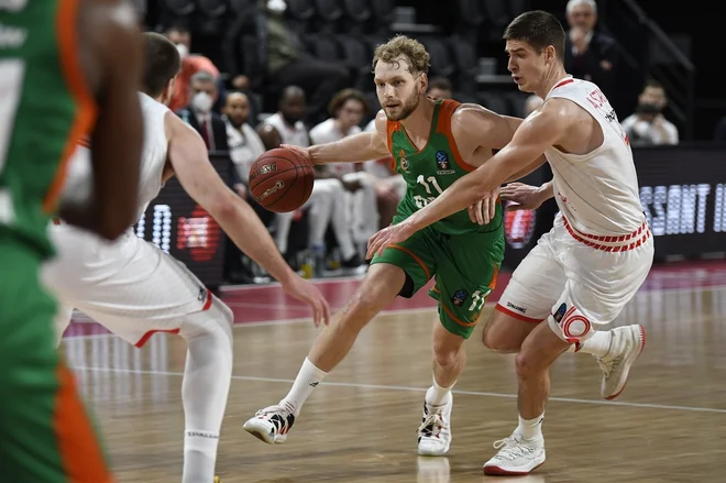 Jaka Blažič se je tokrat moral zadovoljiti s 15 točkami, 4 skoki in 2 asistencama, a tudi 4 izgubljenimi žogami. FOTO: Eurocup