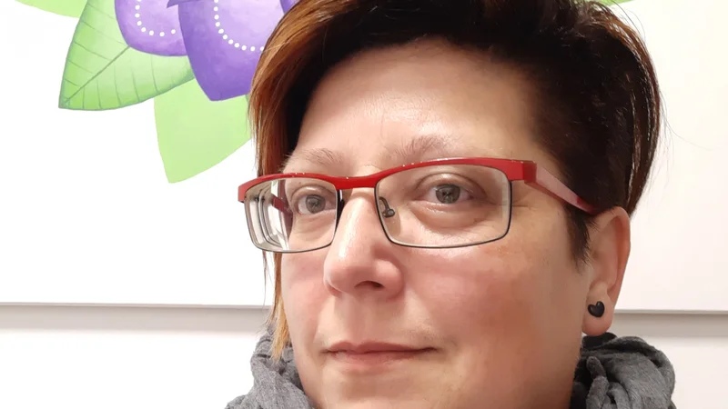 Fotografija: Nataša Grošelj, ravnateljica OŠ Toneta Okrogarja iz Zagorja ob Savi, ugotavlja, da se razlike med učenci zaradi šolanja na daljavo poglabljajo. FOTO: osebni arhiv
