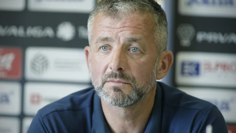 Fotografija: Dejan Đuranović je prepričan, da bodo Domžale v drugem delu sezone najmanj konkurenčne najboljšim. FOTO: Jure Eržen/Delo
