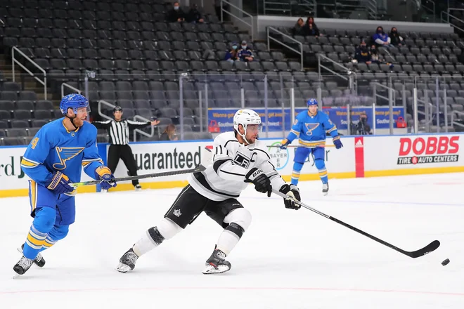 Anže Kopitar je z 12 asistencami na petem mestu lige NHL. FOTO: Dilip Vishwanat/AFP