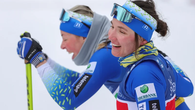 Fotografija: Anamarija Lampič in Eva Urevc sta si na Švedskem pripisali odmevno zmago. FOTO: Adam Ihse/AFP