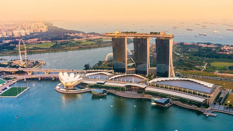 Fotografija: Do leta 2040 se bo ves Singapur spremenil v mesto brez vozil na naftna goriva. Tako bo projekt Tengah hkrati tudi poskusni uvod v odpravo avtomobilov s klasičnimi motorji. FOTO: Wikipedia