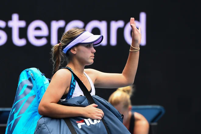 Sofia Kenin se je tokrat hitro poslovila od avstralskega občinstva. FOTO: William West/AFP