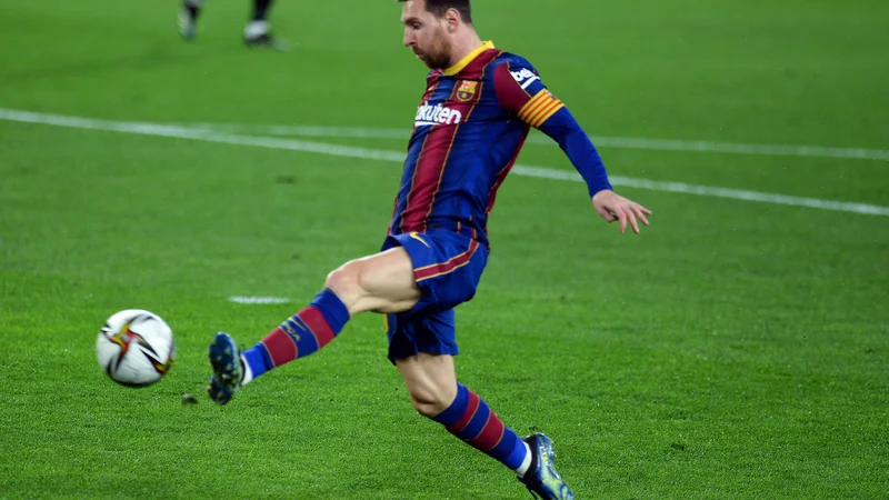Fotografija: Lionel Messi za člansko moštvo Barcelone debitiral 16. novembra 2003. FOTO: Cristina Quicler/AFP