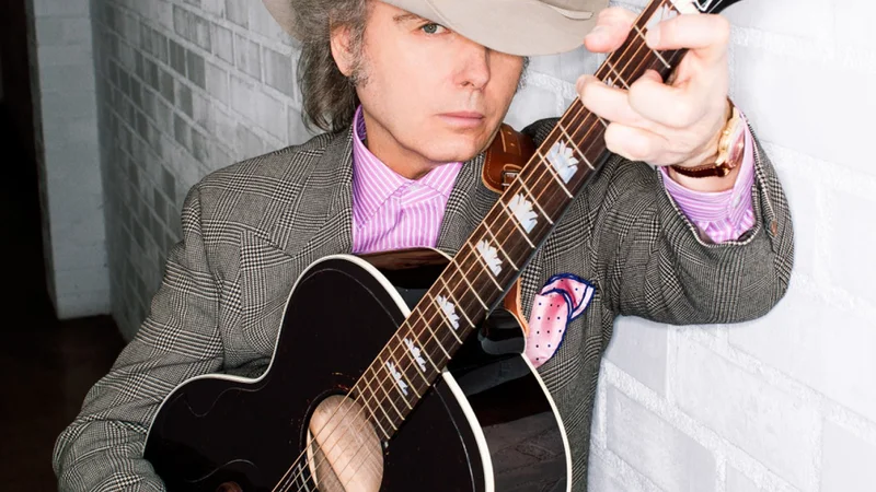 Fotografija: Dwight Yoakam toži glasbeno založbo Warner Music Group. FOTO: Osebni arhiv