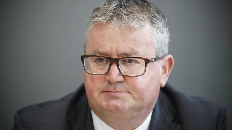 Fotografija: ATVP, ki jo vodi Miloš Čas, je izdala novo mnenje glede izplačila dividend. FOTO: Uroš Hočevar/Delo