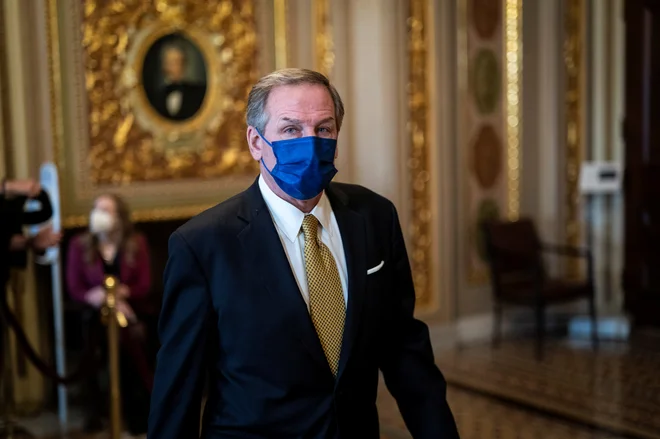 Zagovornik Michael van der Veen je senat pozval k zavrnitvi obtožbe nekdanjega predsednika. Foto Jabin Botsford/Reuters