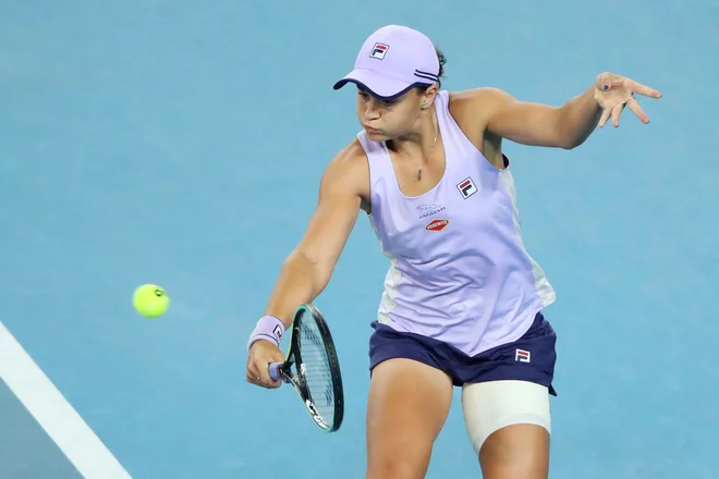 Prva igralka sveta domačinka Ashleigh Barty je bila zanesljiva zmagovalka. FOTO: Kelly Defina/Reuters