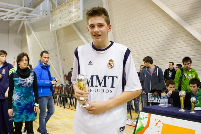 Luka Dončić s prvo špansko lovoriko pri 13 letih. FOTO: Aitor Arrizabalaga