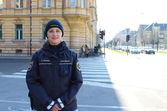 Katja Schein se je pri 26 letih odločila, da bo policistka, odločitve pa nikakor ne obžaluje. FOTO: Policijska uprava Ljubljana