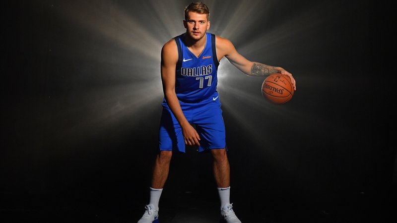 Fotografija: Luka Dončić je zagotovilo za sijočo prihodnost košarkarskega Dallasa. FOTO: mavs.com