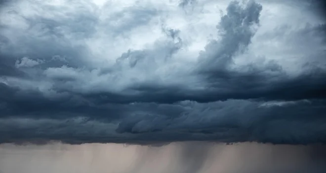 Neurje se je razbesnelo na vzhodu. Fotografija je simbolična. FOTO: Getty Images, Istockphoto