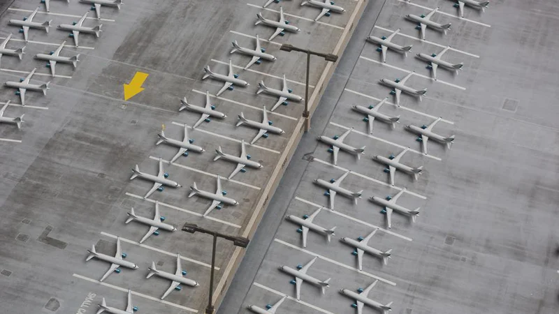 Fotografija: »V prostorih podjetja je na desetine letal, ki se valjajo po Boeingovih tovarnah. Skupno jih je nekje nad 50. FOTO: Andreas Prott / Shutterstock