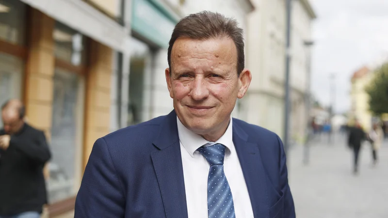 Župan Bojan Šrot je lahko izjemno ponosen na svoje športno Celje. FOTO: Leon Vidic