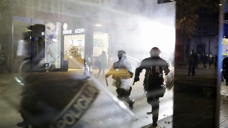 Fotografija: Protesti v Ljubljani. FOTO: Voranc Vogel
