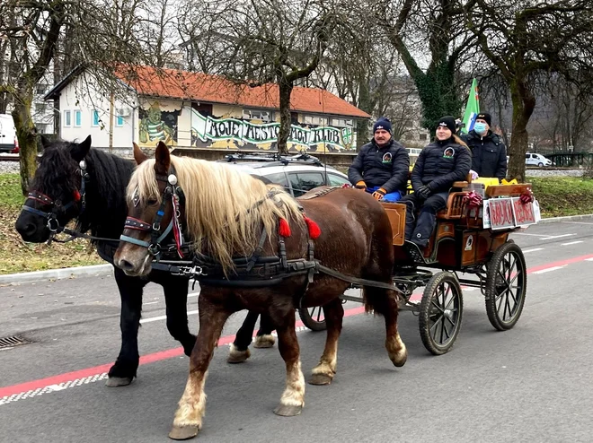 Spektakularen prihod