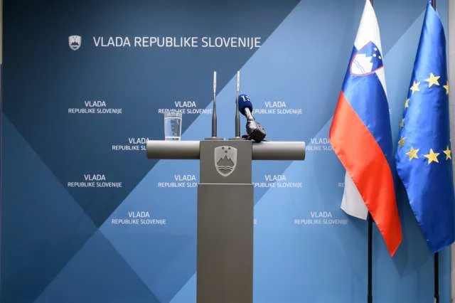 Predlogi za 8. protikoronski zakonodajni paket (PKP8). FOTO: STA