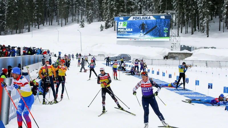 Fotografija: Na Pokljuki ne bo gledalcev, bo pa v okviru svetovnega prvenstva biatlonsko živahno. FOTO: Matej Družnik