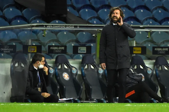 Andrea Pirlo je bil nezadovoljen zaradi prepoceni prejetega gola že v drugi minuti tekme. FOTO: Miguel Riopa/AFP