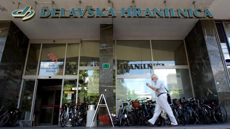 Fotografija: Zaradi rasti poslovanja je Delavska hranilnica tudi lani izvedla dokapitalizacijo. FOTO: Roman Šipić/Delo
