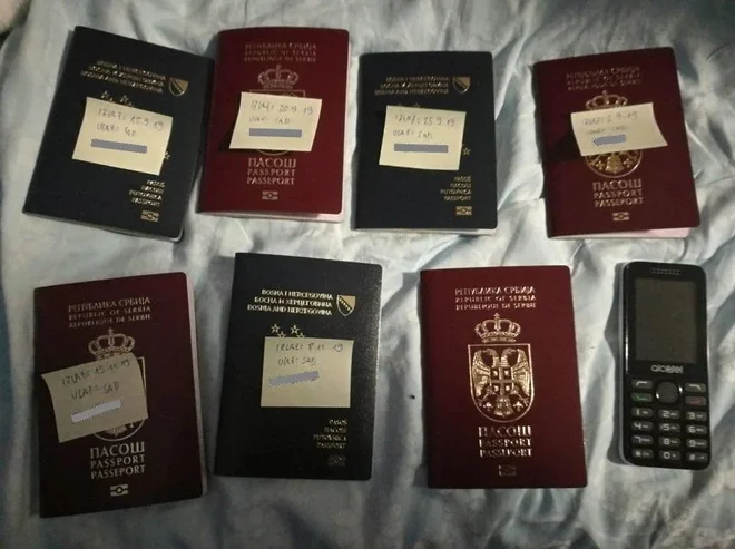 Neupravičeno in proti plačilu naj bi omogočali osebam tretjih držav bivanje na območju schengna. FOTO: Policija