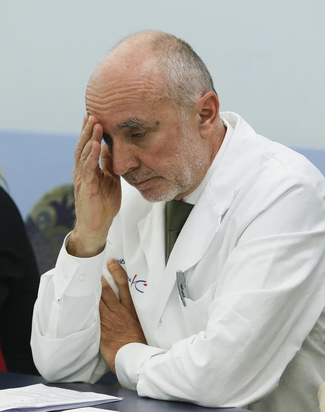Prof. dr. Vane Antolič je delo predstojnika po pooblastilu generalnega direktorja UKC opravljal komaj dvajset dni. Foto: Jože Suhadolnik