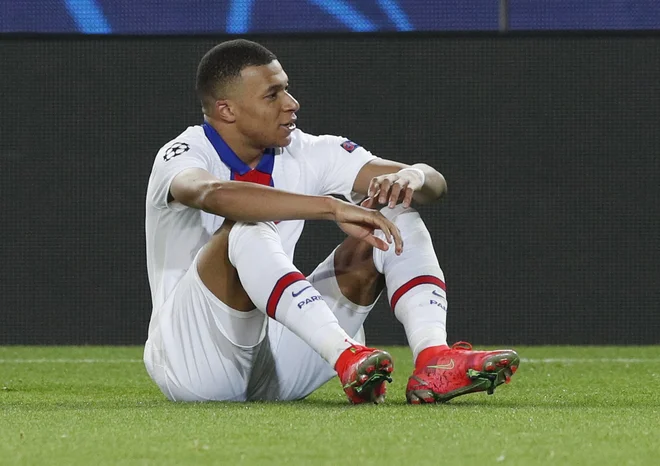 Za Kyliana Mbappeja je PSG plačal 180 milijonov evrov odškodnine. FOTO: Albert Gea/Reuters