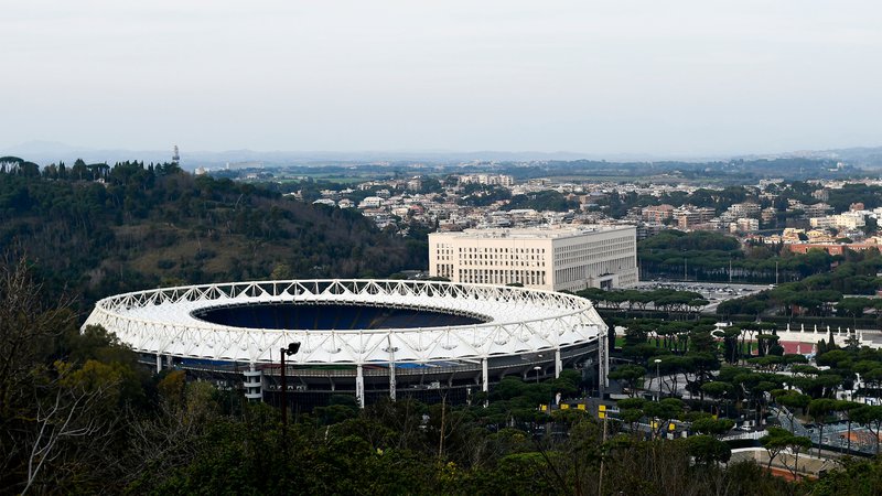 Fotografija: Olimpijski štadion v Rimu bo 11. junija prizorišče prve tekme evropskega prvenstva v nogometu. FOTO: Filippo Monteforte/AFP